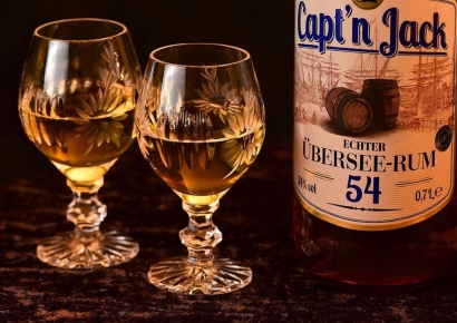 대서양 건너야 하는데…술취해 비행하려던 女조종사 체포돼