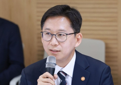 '국가대표 AI'에 네이버·SKT·LG·NC·업스테이지 5개사 선정