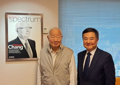 [단독]알고보니 네번째‥TSMC 모리스 창 만난 韓 외교관