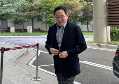 이재용, 세금 42억 아끼고 배당 500억 더 받는다…혜택은 재벌만 보나