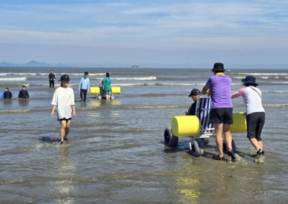 고창군, 관광 취약계층 초청 '무장애 팸투어'