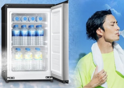 "순식간에 시원해져"…폭염에 불티나게 팔린다는 日 냉장고