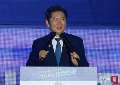 민주당 대표 정청래 "국민·당원 뜻 하늘처럼…신명 다 바칠 것"(종합)