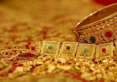 홍수에 휩쓸린 19억어치 귀금속…소문 듣고 몰린 주민에 난리난 中