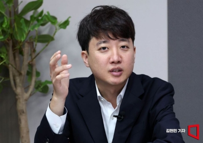 '1억 준비 완료' 서울대 출신 유튜버에…이준석 "부정선거 토론 누구든 환영"