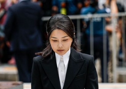 고종 후손 "폼 낼때 쓰는 카페 아냐"…'종묘 차담회' 논란 김건희에 분노