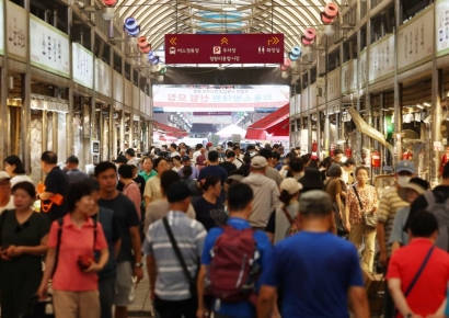 3분기 GDP 성장률 1.2%…내수 회복에 전망치 상회(상보)