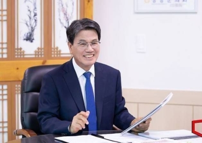 김돈곤 군수, 청양고추 100톤 납품 …농가 소득 책임지는 '현장 행정'