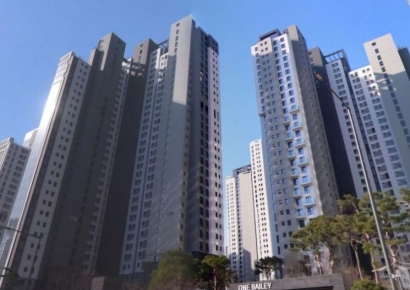 "사우나서 왜 큰 일을"…평당 2억 강남 아파트 입주민 또 술렁