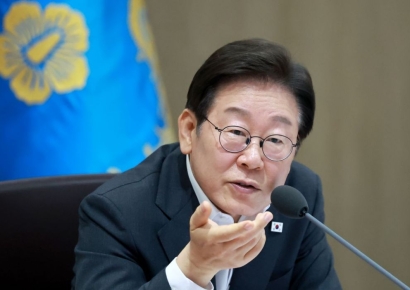 [속보] 李대통령 "고용부, 산재사고 조치내용 국무회의서 보고하라" 지시