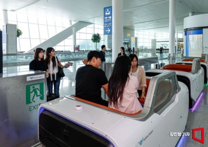 [포토] 인천공항 자율주행 운송차량 운행