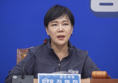 피감기관에 가족 있으면 상임위 간사 제한…전현희 '나경원 방지법' 발의