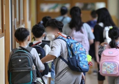 한국 아동 셋 중 하나 수면부족…공부 압박·스마트폰 때문