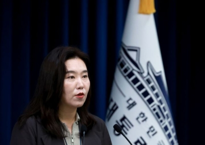 안철수 "李대통령, 당신은 매국노… 일제시대 총독도 감탄했을 것"