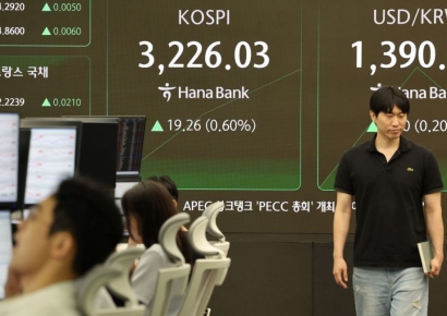 코스피, 3220대서 강세 출발…코스닥도 1%대 상승