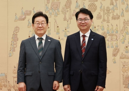 '李대통령 멘토' 이한주 NRC 이사장, 재산 76억 신고…부동산만 60억