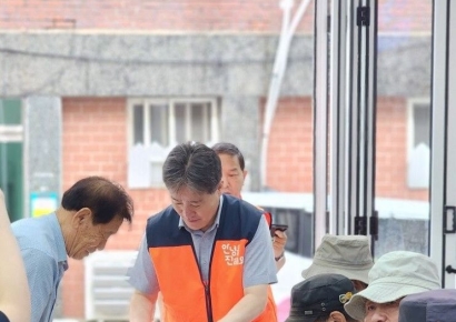 부산보훈청, 무더위 취약 보훈가족에 ‘모두愛 보훈밥상’ 위문 실시