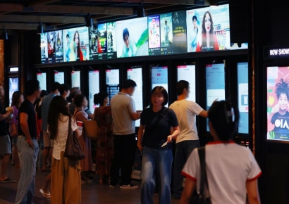 무너진 '홀드백'에 시드는 한국영화…국회서 해법 찾는다