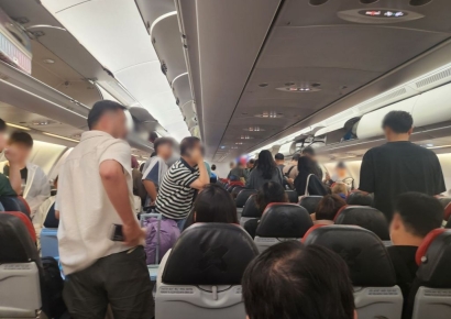 인천 도착했다고 기내방송 했는데 밖을 보니 김포공항…항공사 입장 나왔다