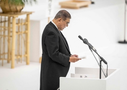 日총리, 패전일 추도사서 13년만에 '반성' 언급