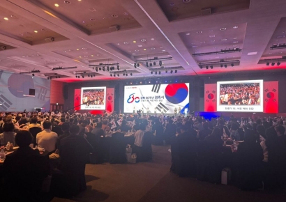 80년 전 만세 함성, 기억과 감사로 … 경남도 제80주년 광복절 경축식