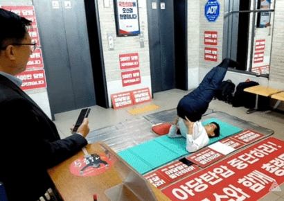 74세 김문수, 농성 중 체조로 체력 과시…홍준표 "나이 의식한 듯"