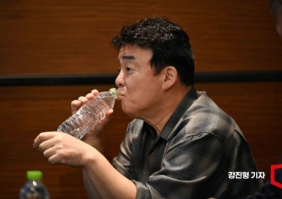 백종원 "500원 커피" 통 큰 혜택에도 쓴 맛 봤다…더본코리아, 2분기 적자전환