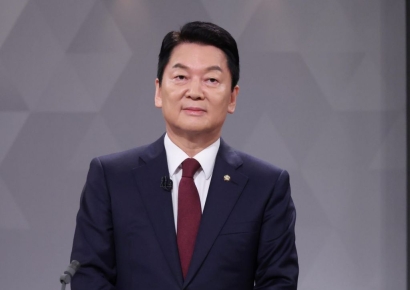 안철수 "이재명 50% 지지율 붕괴 코앞…땡큐 조국"