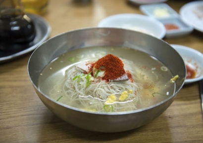 "2만원 육박, 비싸도 줄 서서 사먹었는데"…냉면·콩국수서 기준치 수십 배 대장균  