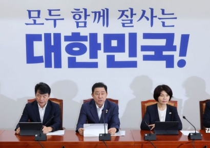 [포토] 김병기 "매국노 쉼터 된 독립기념관, 법으로 정상화시킬 것"