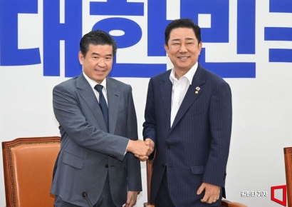 [포토] 김병기, 제임스 김 주한미상공회의소 회장 면담