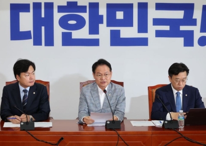 허영 "홈플러스 파탄, MBK 청문회로 책임 물어야"