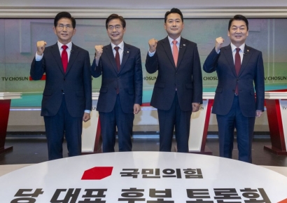 국힘 당대표 후보 4명 "내년 지선 패배시 대표직 내려놓겠다"