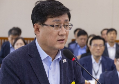 "내년 전기차 구매 보조금 300→400만원 인상 협의 중"