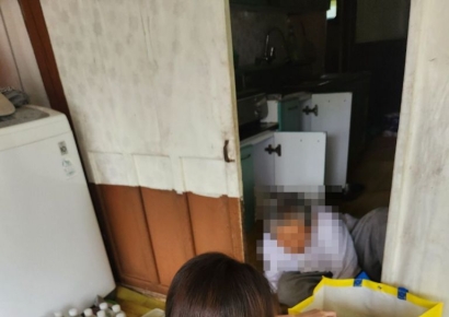 영양군, 여름철 고독사 예방 주거환경개선 물품꾸러미 전달