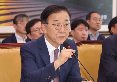 김윤덕 국토장관 "이재명 대통령, 청도 열차사고 철저히 진상 파악 지시"