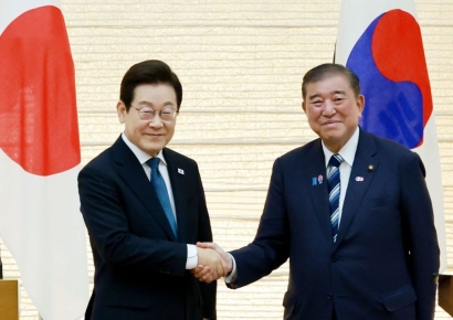 '113분' 만난 한일 정상, 공통과제 '대응 협의체' 출범 합의…한반도 '완전한 비핵화'도 공조