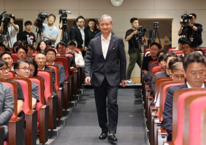 금감원 직원들, 금소처 분리 반대 기류 여전…李 원장 향한 기대감