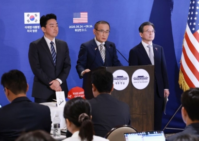 韓기업 美에 1500억 달러 직접 투자…한미 비서실장 '핫라인'도 구축