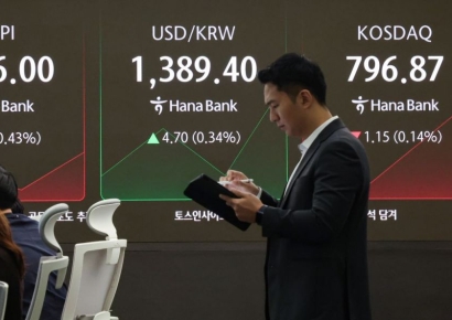 한투 "불확실성 커져…3분기 달러 환율 전망 1360원→1380원"