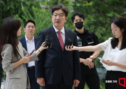 [포토] 출석하며 입장 밝히는 권성동 의원