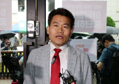 민주당 "전한길, 李대통령·김현지 관련 허위사실 유포로 고발"