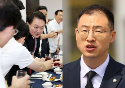 "술 마셨단 얘기하지 말라고…尹 만찬엔 소맥 폭탄주만 돌았다" 민주당 간 김상욱 폭로