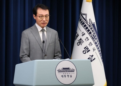 정상회담 끝낸 李대통령 "당분간 민생·경제 집중"