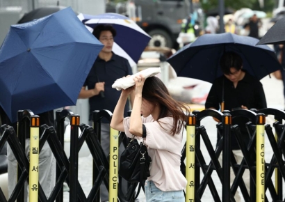 [내일 날씨]전국 대부분 흐리고 비소식…낮 최고 34도