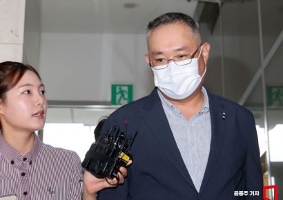 [포토] 최진규 전 해병대 포11대대장, 해병특검 출석