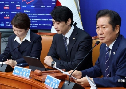 [포토] 정청래 "개혁은 타이밍…정기국회서 입법과제 반드시 완수"