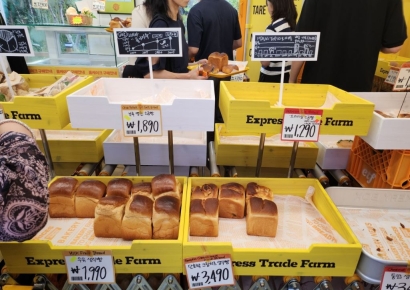 3년 새 베이글 44% 소금빵 30% 올라…'빵플레이션'에 제과점들 "우린 울어요"