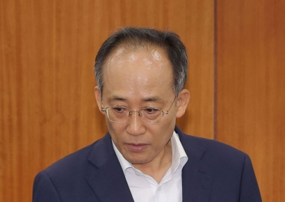 추경호 "국민 앞에 떳떳…계엄 해제 표결 불참 권유 안해"