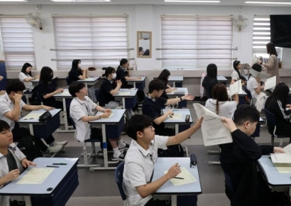 [포토] 대입 수능 모의평가 실시